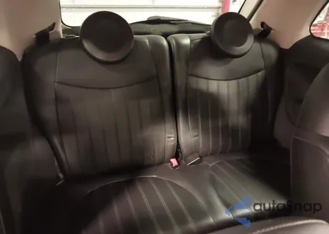 2018 Fiat 500 Lounge из США, поврежденный, VIN 3C3CFFCH7JT524352